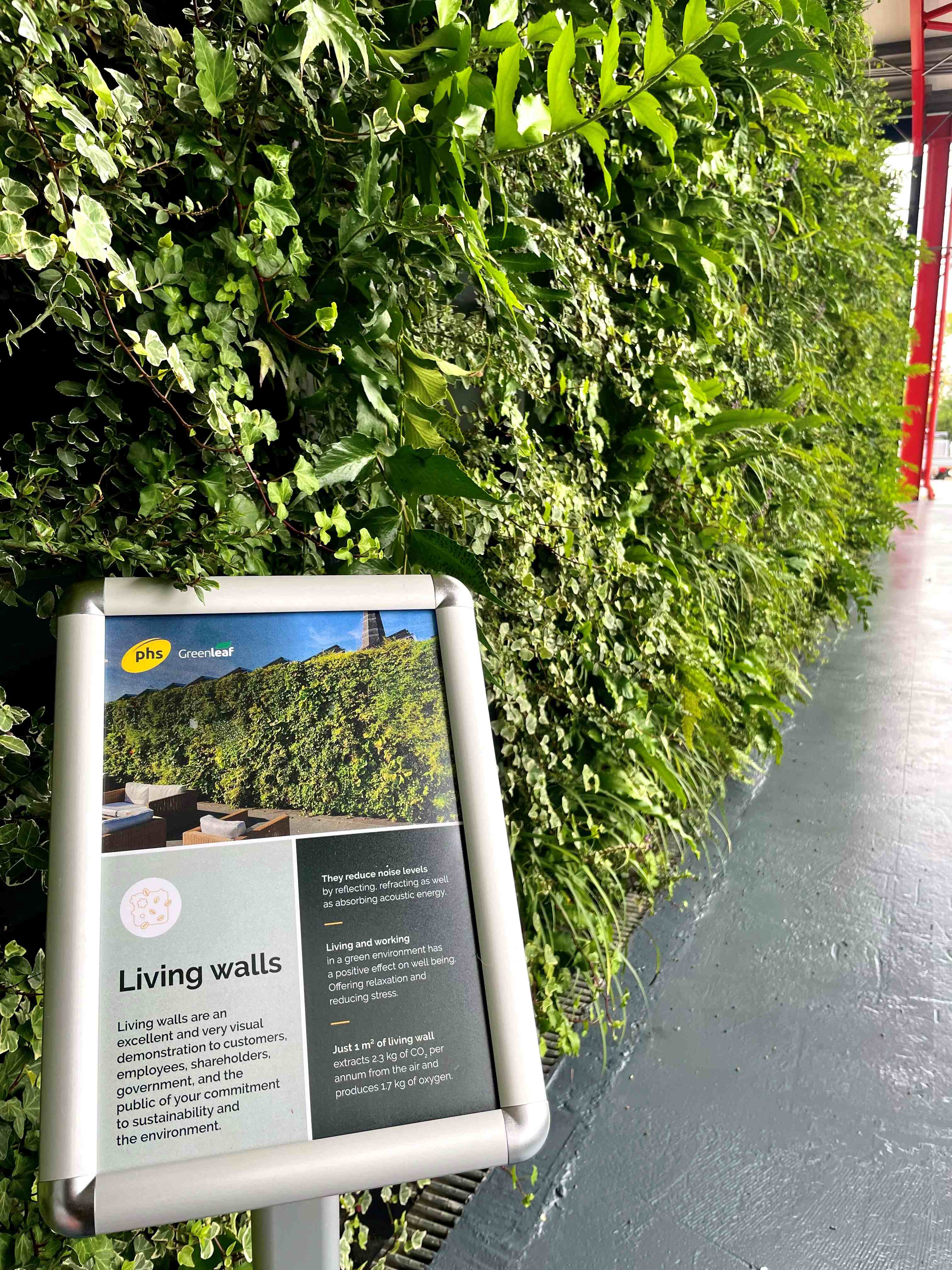 Speedy Exterior Wall and info 1